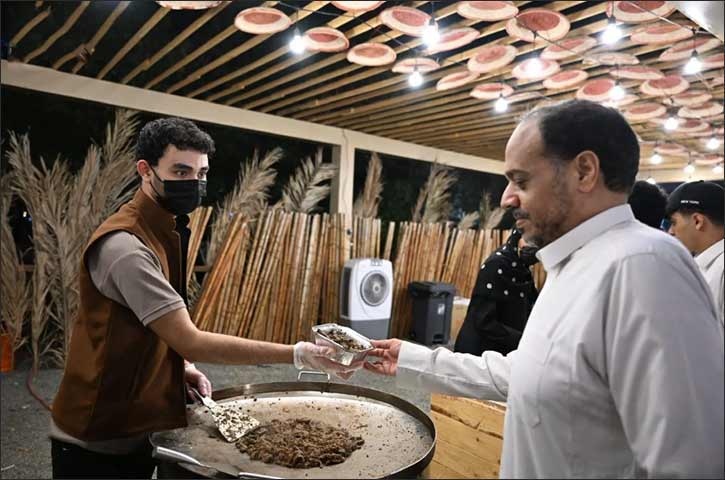 Ramadan Street Stalls in Makkah: a Seasonal Scene Reviving Collective Memory Ramadan Street Stalls in Makkah: a Seasonal Scene Reviving Collective Memory - ramadan street
