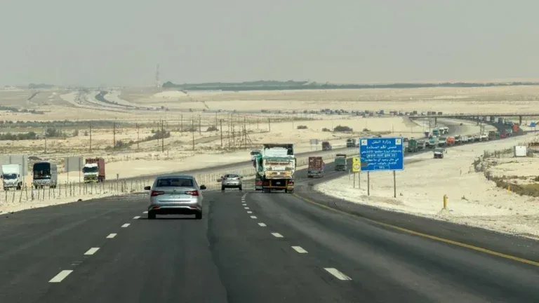 Arab states condemn deadly Houthi attacks on Saudi airport and oilfield